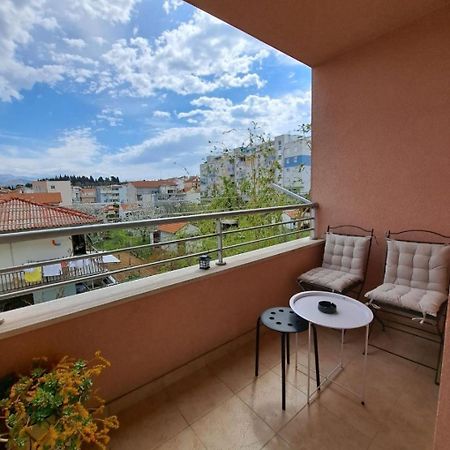 Apartment Slava - Close To The Mall Split Exterior photo