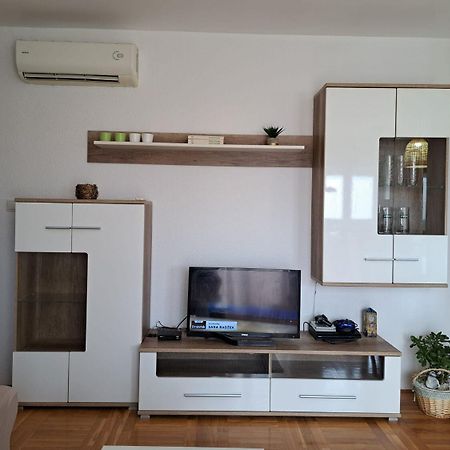 Apartment Slava - Close To The Mall Split Exterior photo