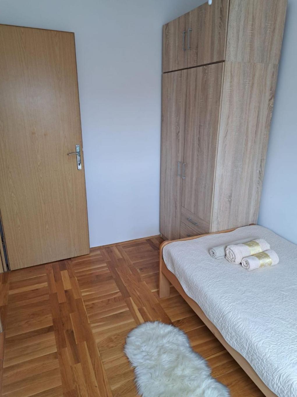 Apartment Slava - Close To The Mall Split Exterior photo